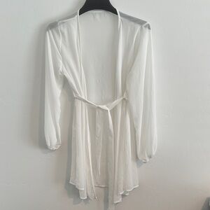 Like New Sheer Tie-Waist White Robe Lightweight Lounge Beach Cover-Up
